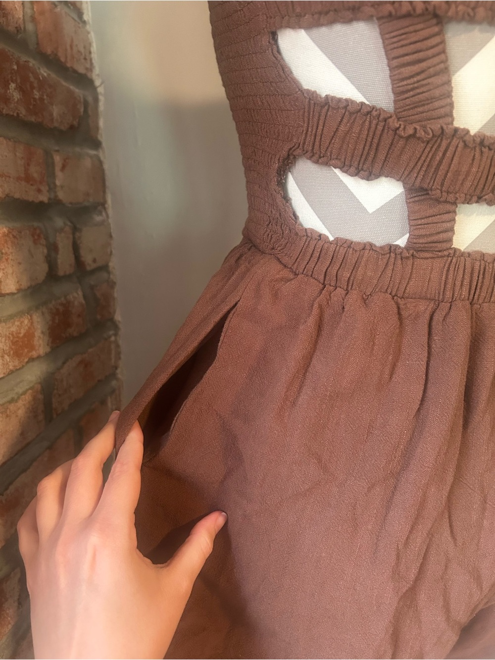 Altar’d State • Linen Ruffle Smock Romper - Picture 5 of 7